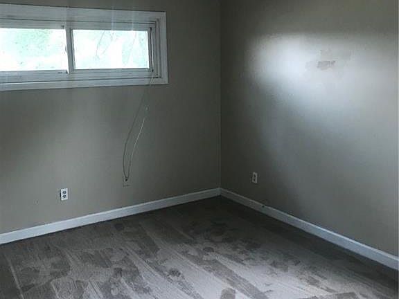 4th image of 2709 Penwood Pl