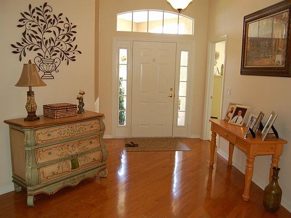 2nd image of 531 N Valencia Cir SW