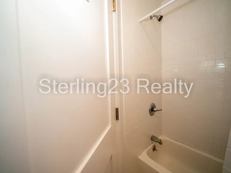23-90 29th St #10 — Photo 10