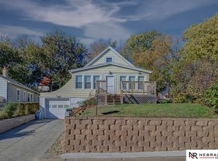 2024 N 67th St, Omaha, NE 68104