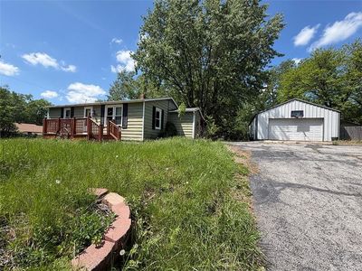 232 S County Line Rd, Windsor, MO, 65360