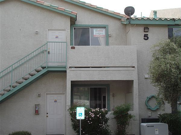 UPSTAIRS UNIT