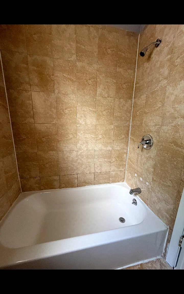 321 Sanford Ave — Photo 4