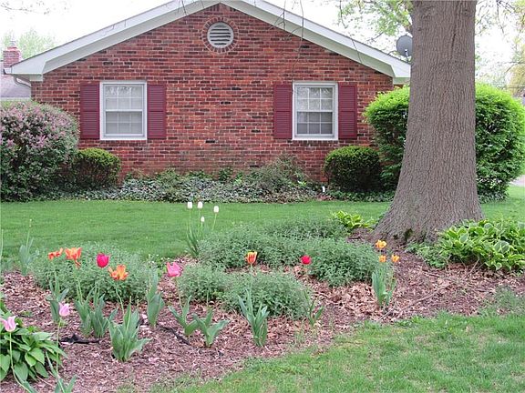 4th image of 6803 Wilton Ct