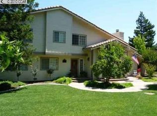7930 Racoon Hollow Ct, Pleasanton, CA 94588