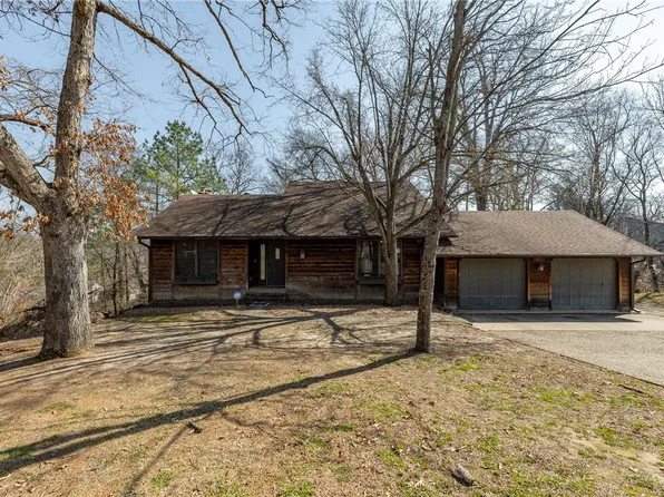 1500 Holly Pl, Siloam Springs, AR 72761