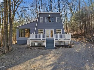 3257 Trafalgar Ave, East Stroudsburg, PA 18302