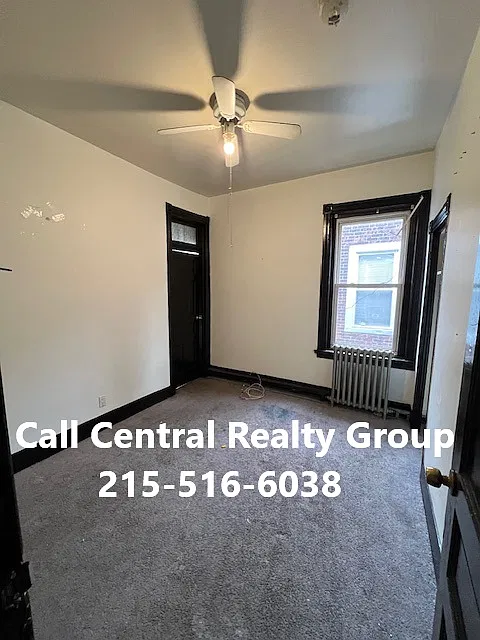 2 bed, $1,000 — Photo 1