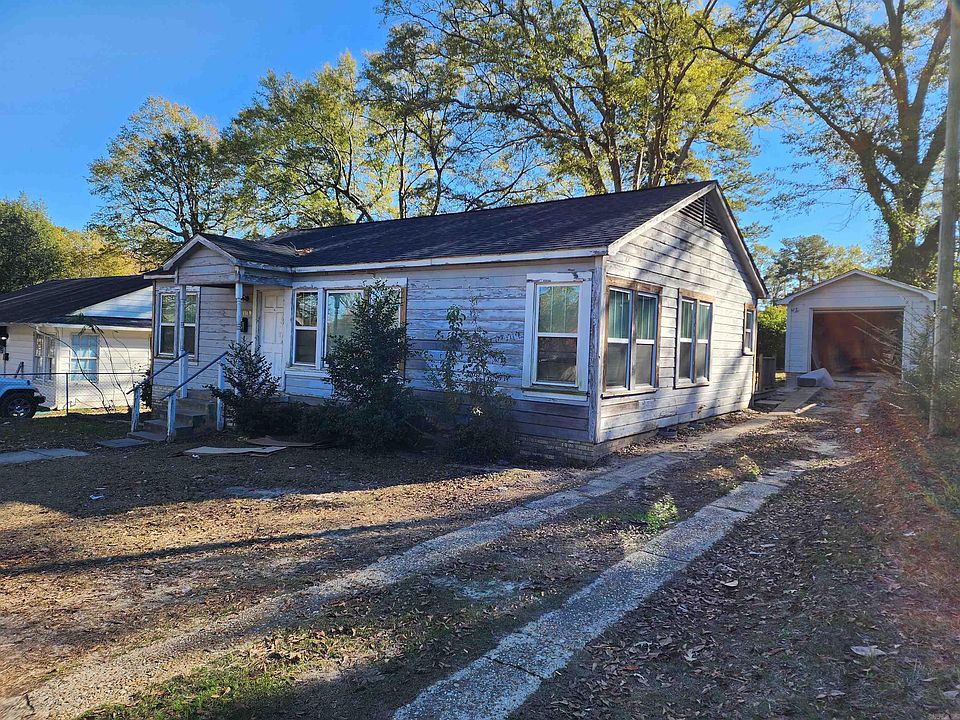 2nd image of 1309 W Faulkner St