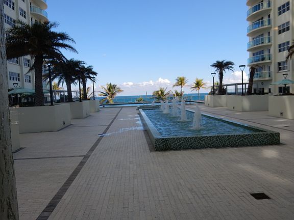 Pool deck