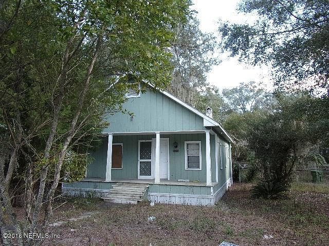 1st image of 2117 Silver Lake Dr
