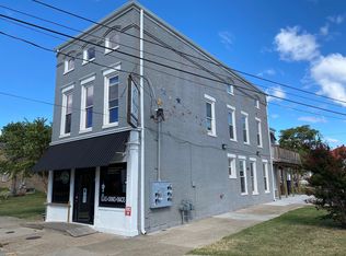 947 E Madison St #201, Louisville, KY 40204