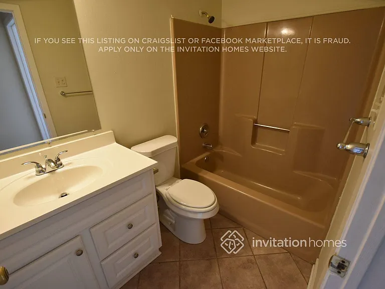 3224 Windsor Ln — Photo 8