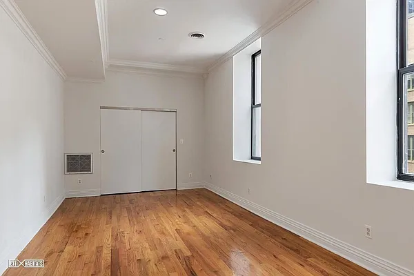 Rented by Corcoran | media 8