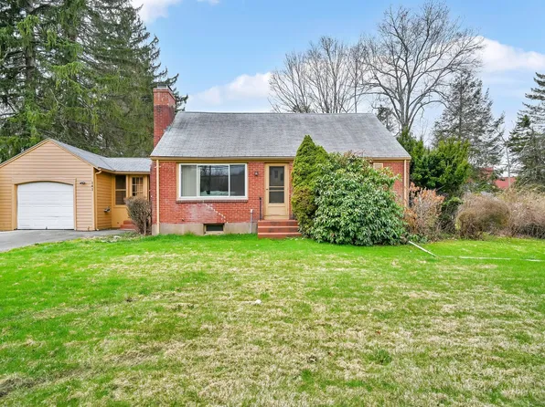 141 Tunxis Avenue, Bloomfield, CT 06002