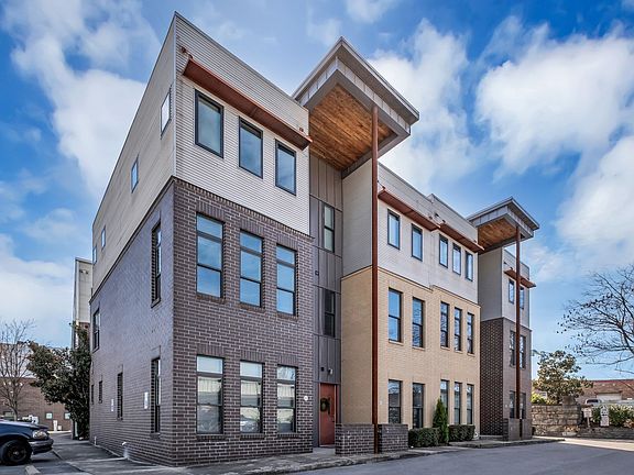4th image of 1225 4th Ave S APT 103