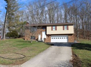 55 Vada Ln, Scott Depot, WV 25560