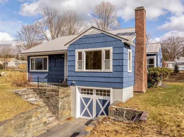 11 Crawford Avenue, Lebanon, NH 03784