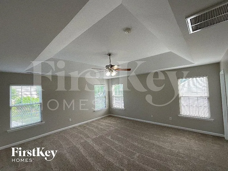 3741 Georgia Pond Ln — Photo 8