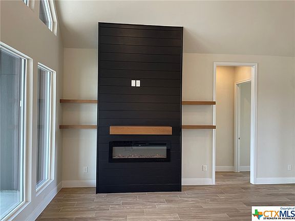 3rd image of 1159 Cash Ln
