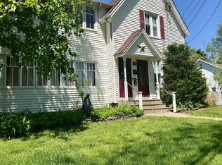 22-24 Lealand Ave, Agawam, MA 01001