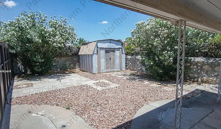 11025 Tom Weiskopf Dr #B — Photo 13
