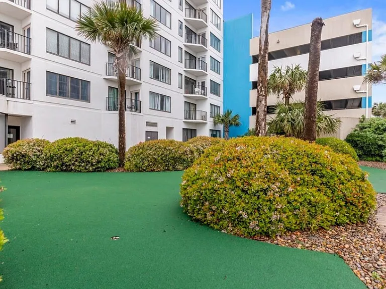 S Ocean Blvd — Photo 24