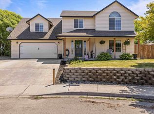 1709 W 24th Pl, Kennewick, WA 99337