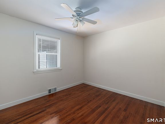 5th image of 481 Bunker Hill Avenue