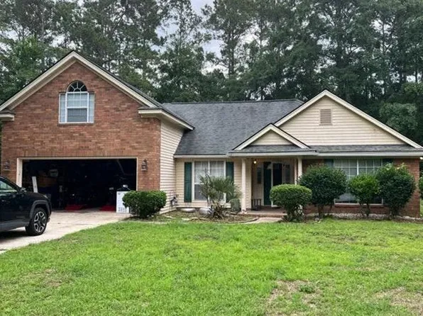 37 Strome Ct, Richmond Hill, GA 31324