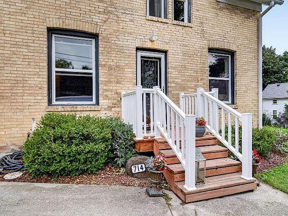 5th image of 714 Summit STREET
