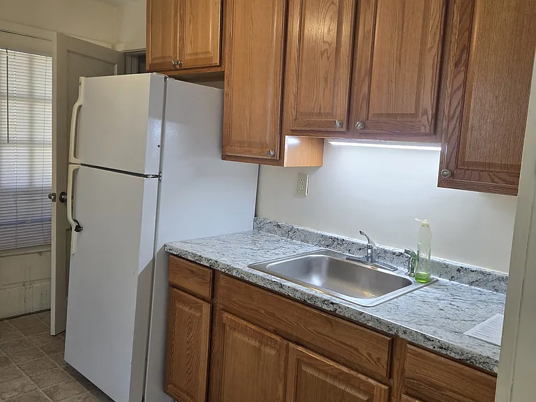 39 Bunce Dr — Photo 14