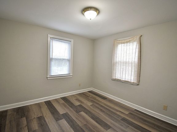 4th image of 4910 Blackfoot Rd