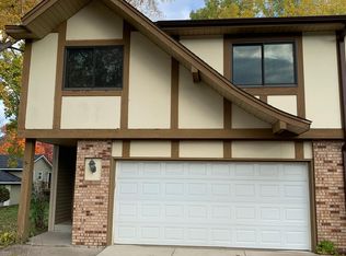 3472 Kent St, Shoreview, MN 55126