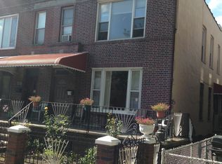 2356 26th St, Astoria, NY 11105
