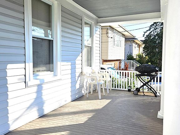 New trex deck front porch