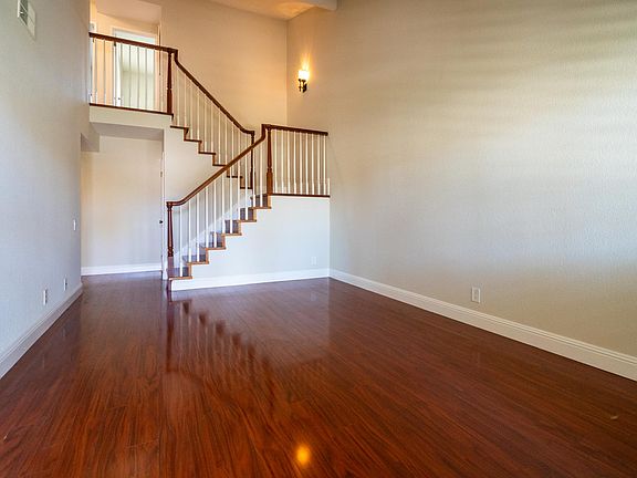 3rd image of 5406 Colony Green Dr