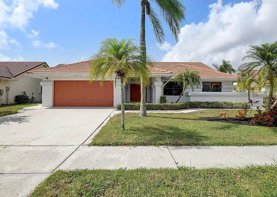 9565 El Clair Ranch Rd