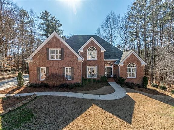 2nd image of 710 Apsley Way