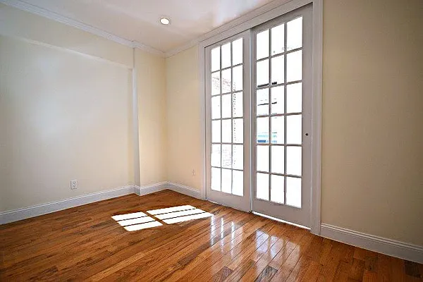 Rented by Bold New York | media 10