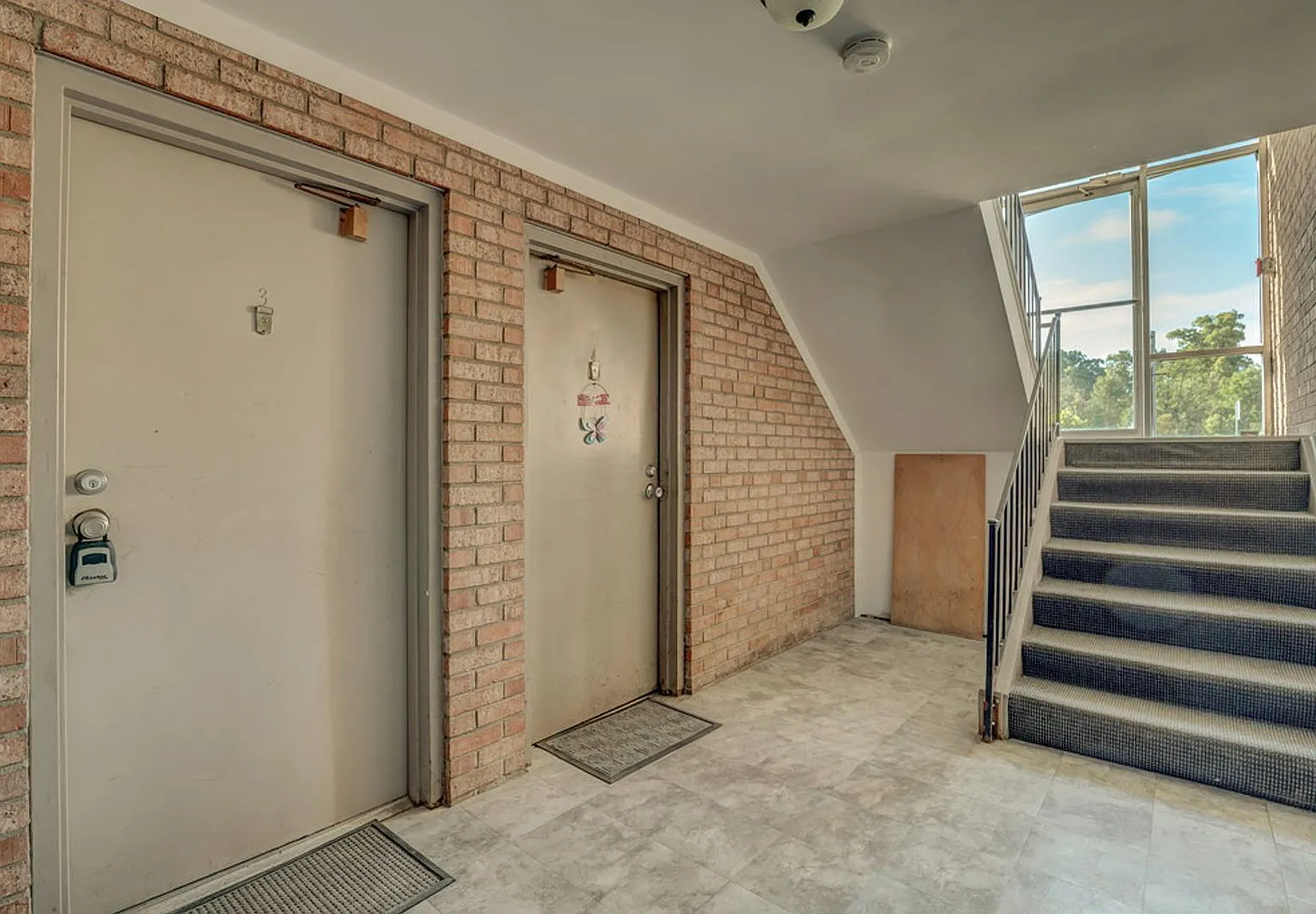 824 Clough Pike — Photo 4