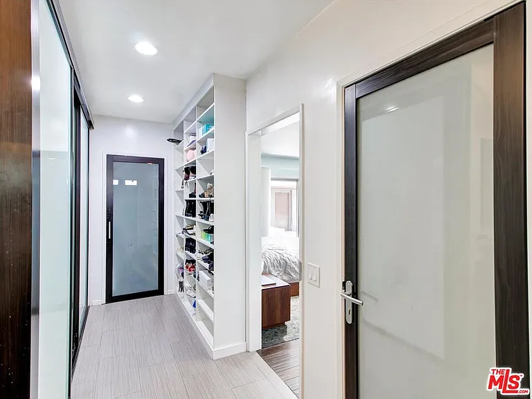 6763 Radlock Ave — Photo 35