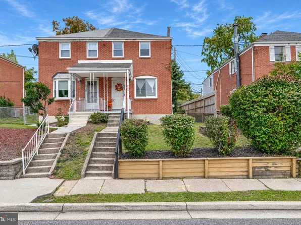 8338 Oakleigh Rd, Parkville, MD 21234