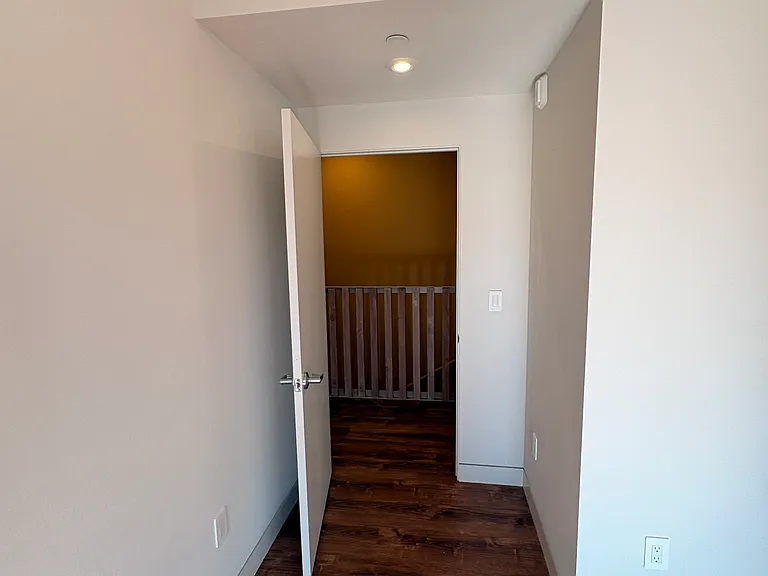 231 S Westlake Ave #301 — Photo 20