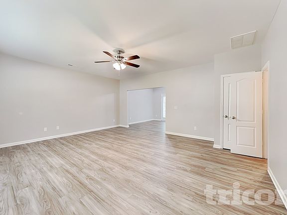 3rd image of 2214 Turtle Point Rd