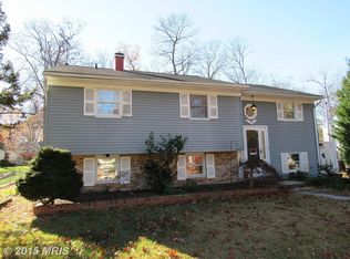 825 Lucky Rd, Severn, MD 21144