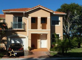 2398 NW 162nd Way #2398, Pembroke Pines, FL 33028