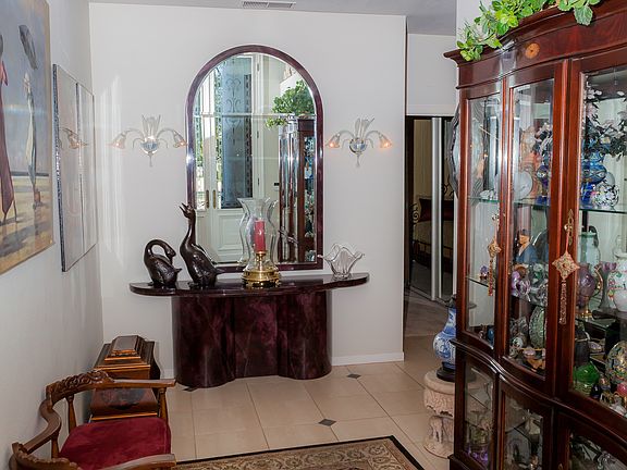 2nd image of 2319 Meadow Lake Dr