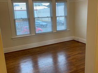 1133 NW 19th Ave APT 3, Portland, OR 97209