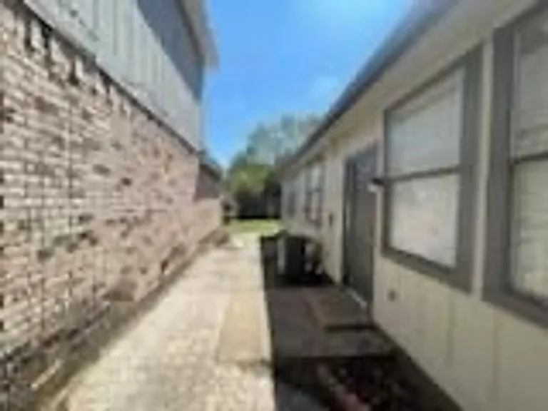 1232 Wheatfield Dr — Photo 4